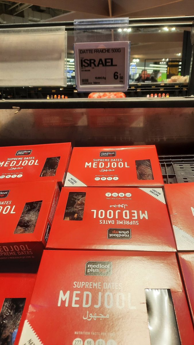 BOYCOTTEZ Ce sont des dattes
VOLEES aux palestiniens