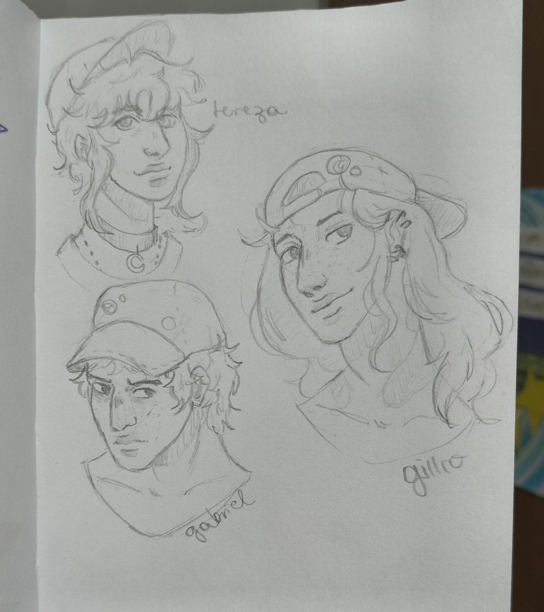 kitosoup's tweet image. mais uns rabiscos q fiz no trabalho, mas juro q logo sai no digital!! #equinociorpg