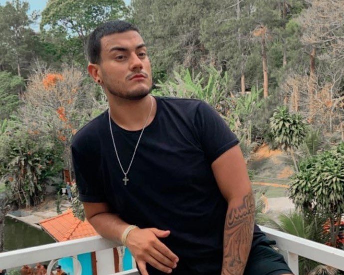 poptime's tweet image. 🚨 Professor de dança de Osasco desaparece após encontro marcado por aplicativo no RJ