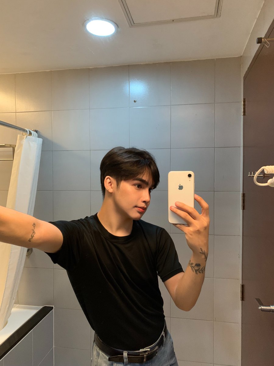 ERICK 👽 tweet media