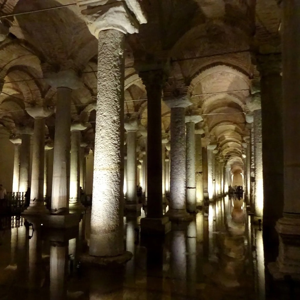 Here at Ladies What Travel we’ve put our heads together to create a list of our top 10 weekend break picks for 2026.

Read the full article: The 10 best weekend breaks for 2026 – handpicked by Ladies What Travel
▸ lttr.ai/Am2vs

#travel2026 #WeekendBreakIdeas