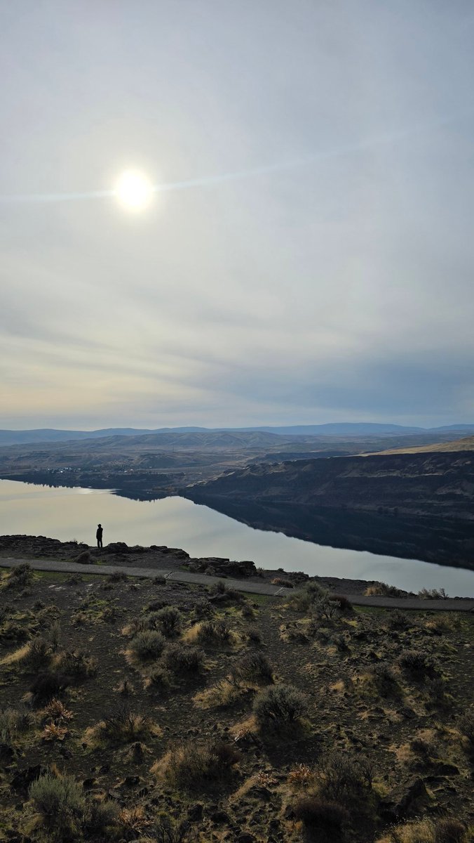 dougify's tweet image. 🌊💎🔋👈 AIEN Update 1/12: Igniting 2026 Toward U.S. Energy Independence! Boomers, innovators, and patriots: As we launch into Year 1 of our 5-year sprint to 565GW of symbiotic, subsidy-free energy grids powering AI, EVs, and our grandkids' future, let's anchor in real-time…