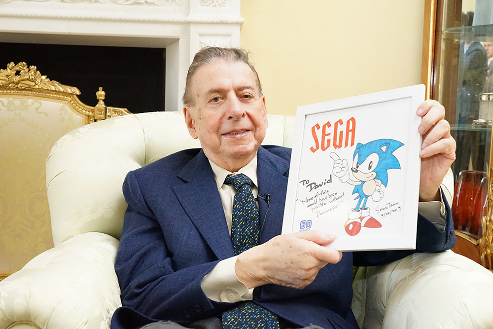 SegaLAOFICIAL's tweet photo. Nos entristece profundamente saber del fallecimiento de David Rosen, uno de los fundadores de SEGA y un verdadero pionero de la industria. SEGA desea expresar sus más sinceras condolencias a su familia y amigos. Su legado y contribuciones siempre serán recordados. https://t.co/7SztdN1I4L