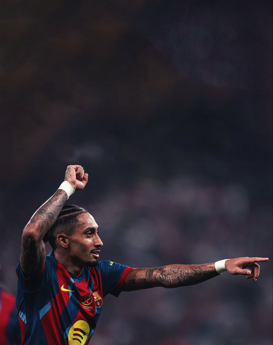 barca_divine tweet media