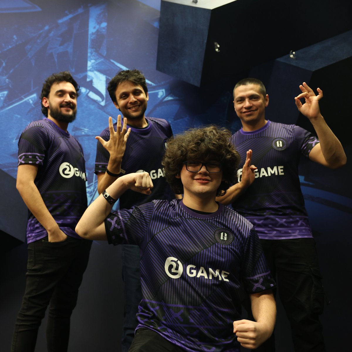 2GAMEFGC's tweet image. A espera acabou e finalmente a Jersey 2GAME 2026 está disponível! 

Adquira já a sua pra começar o ano trajado 😈