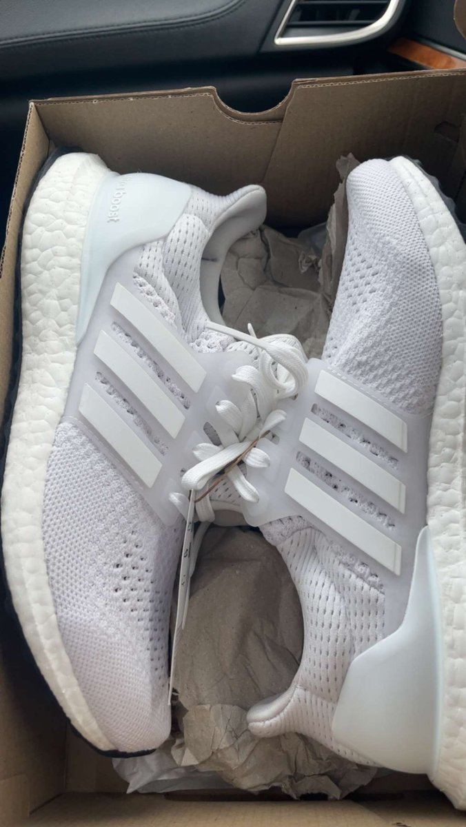 KatieMcNeal007's tweet image. TALK DIRTY TO MEEEEE 
#bringbackboostplz