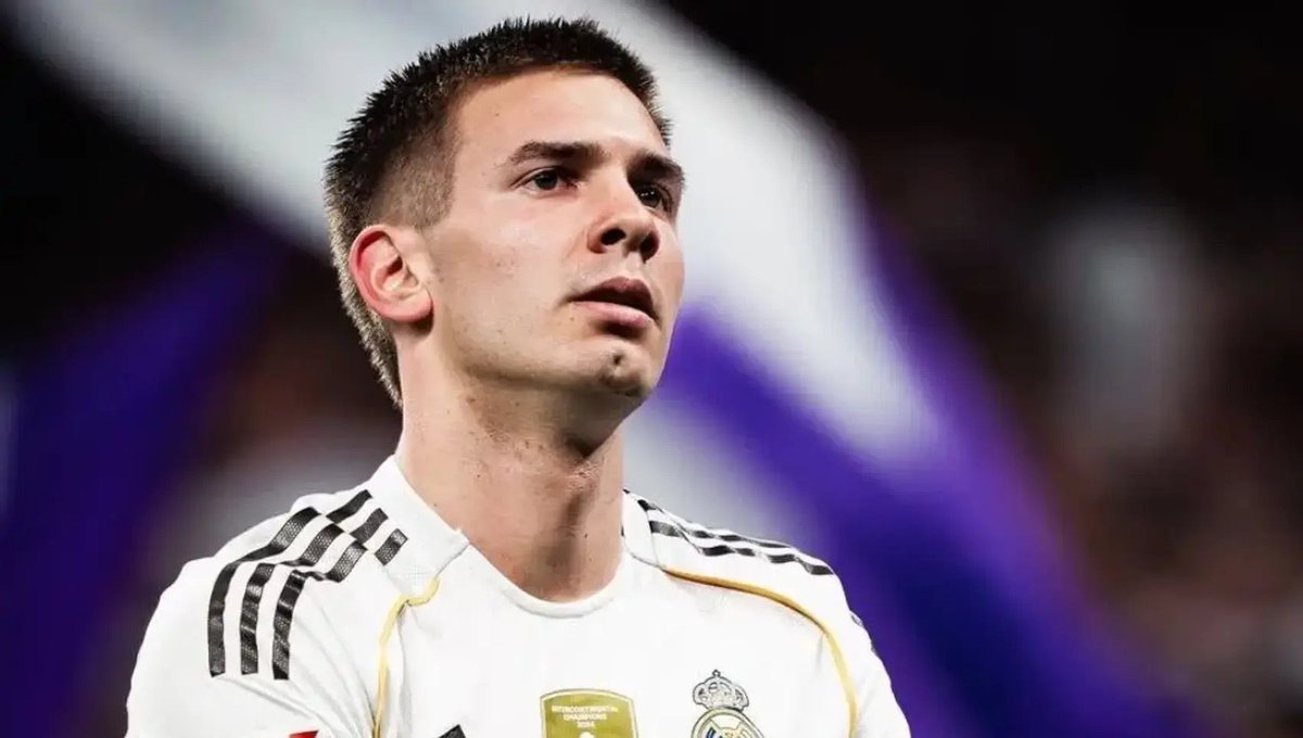 theberneese's tweet image. £2.5m                                                    £65m