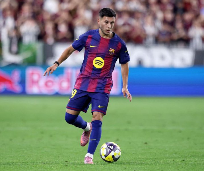 theberneese's tweet image. £2.5m                                                    £65m