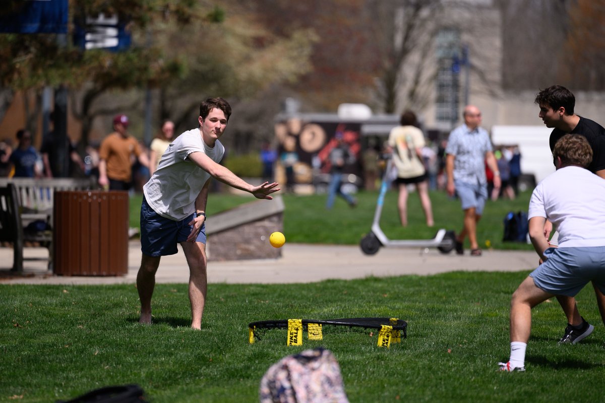 butleru's tweet image. This faux spring weather has us dreaming of this. 💭