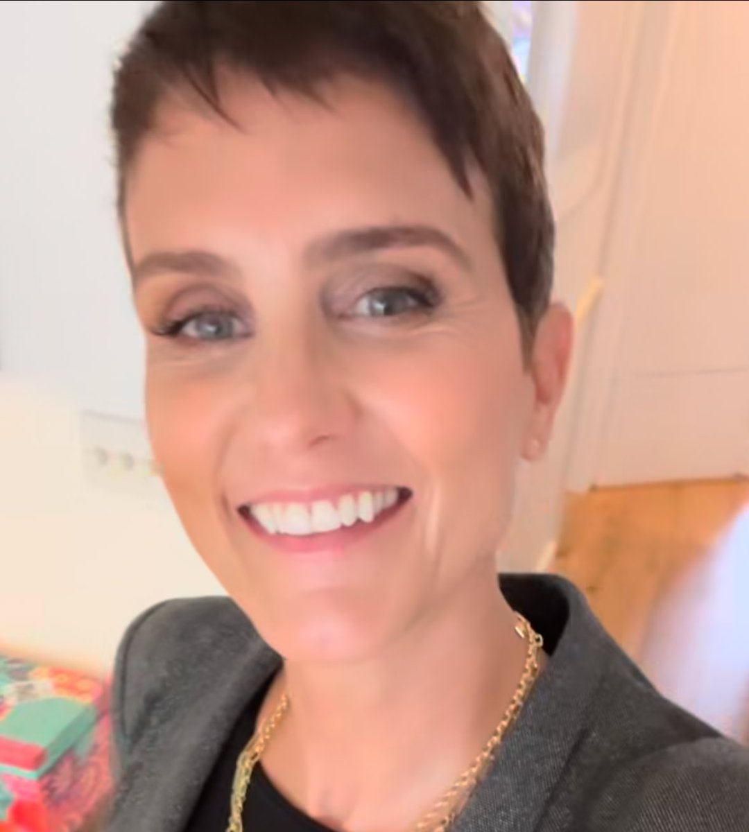 bal_sopal_fans's tweet image. Beautiful Heather…the biggest inspiration 🩷