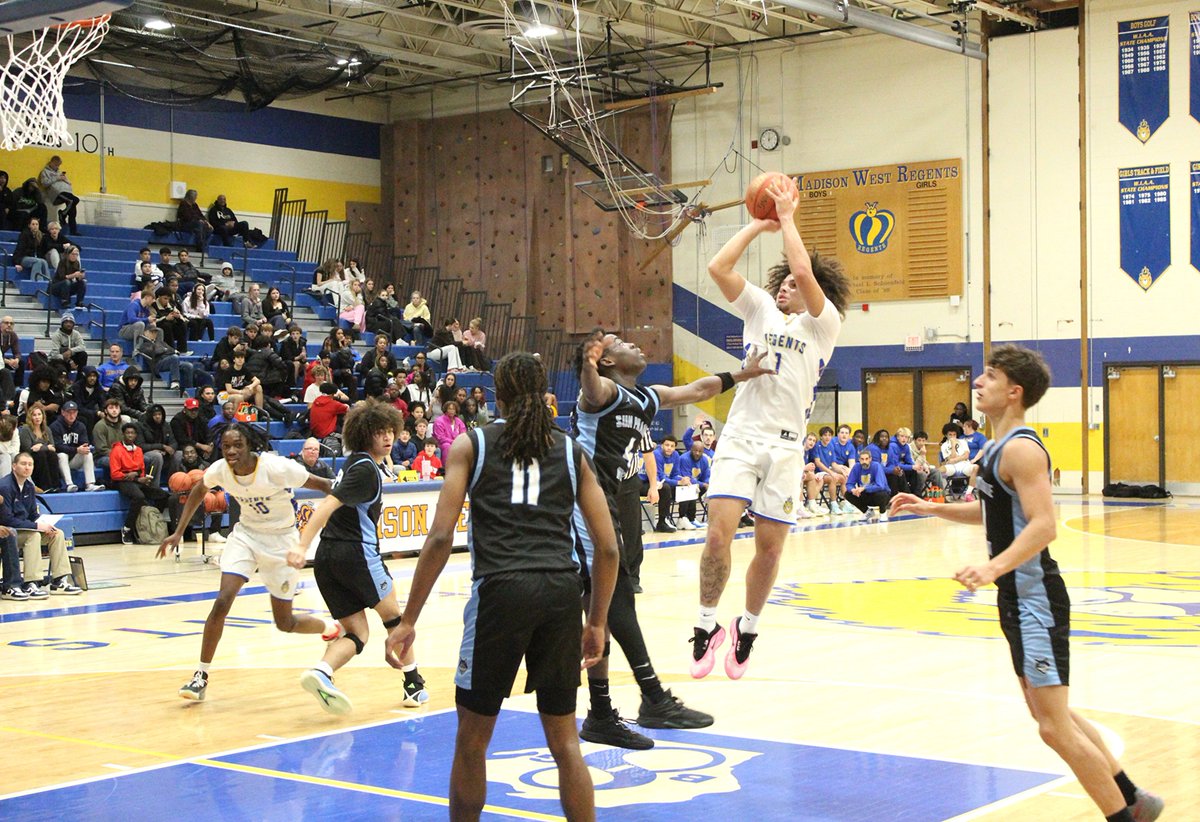 🕴🏾 tweet media