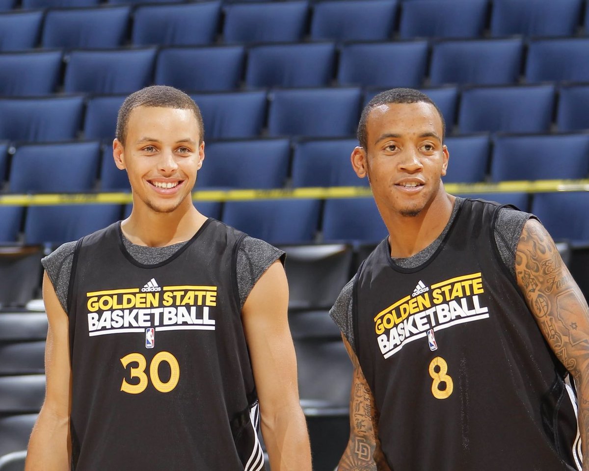 Nice Kicks tweet media