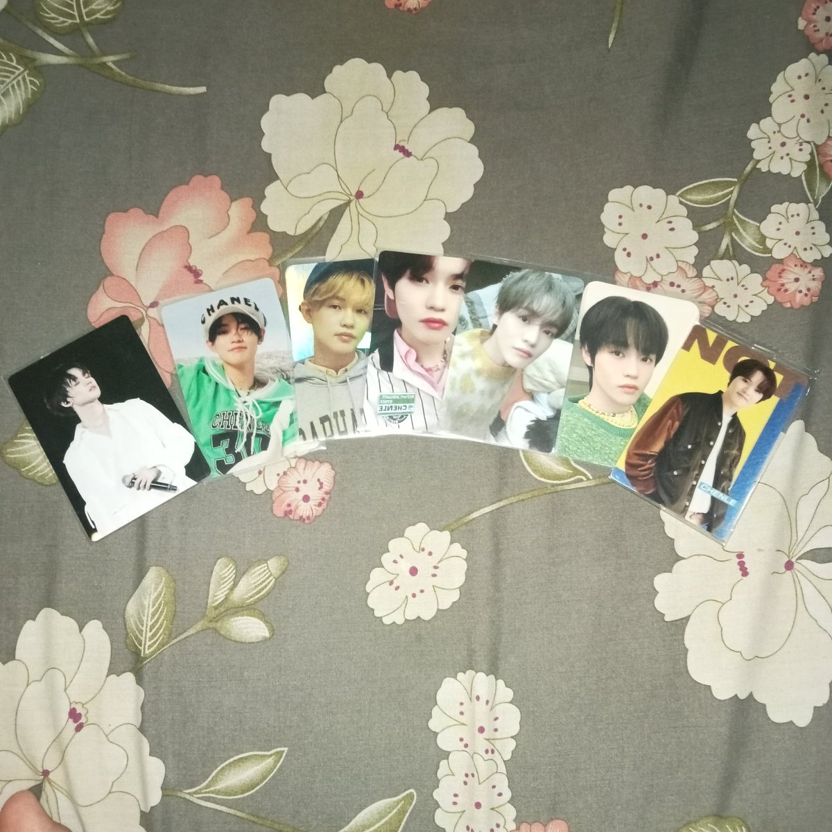 cheezienay's tweet photo. wts photocard chenle tawar ajaa berapa <3 https://t.co/J0Ttl8bt1P