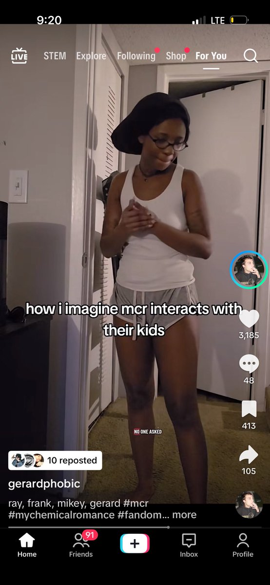 BleedingVinyl's tweet image. Yall are so fucking parasocial it’s crazy