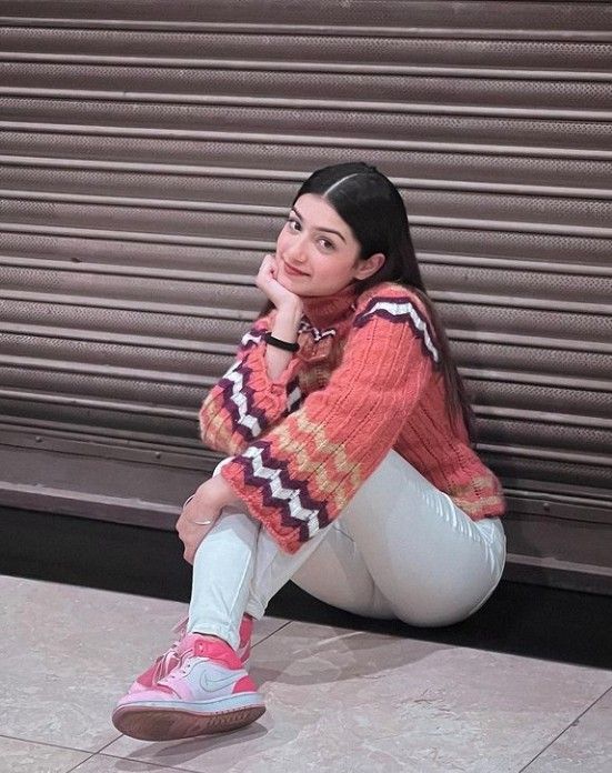 Warisha ༻ tweet media