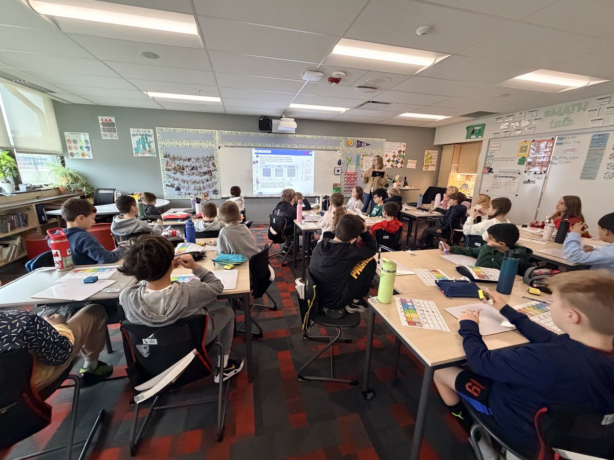 HaileyHartford's tweet photo. LOVED having Mrs. Kula in to teach math today! She is a math superhero! #sd113a #centralcards https://t.co/5xyze1D2Hf