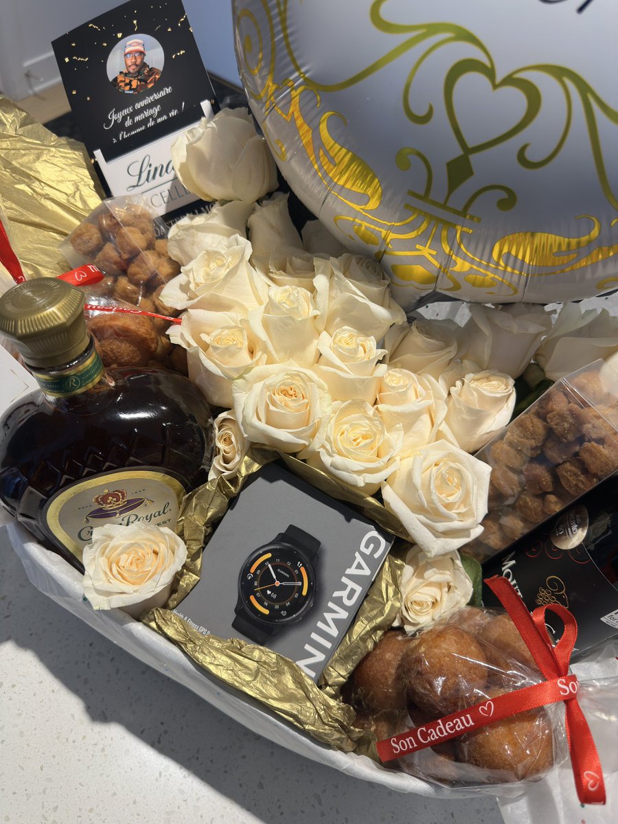 Pour leur anniversaire de mariage, elle a transformé son amour en attentions soigneusement choisies.

Ici, rien n’est standard. Chaque émotion est sur mesure, chaque moment est pensé pour marquer à jamais. 🤍

#anniversary #love #surprise