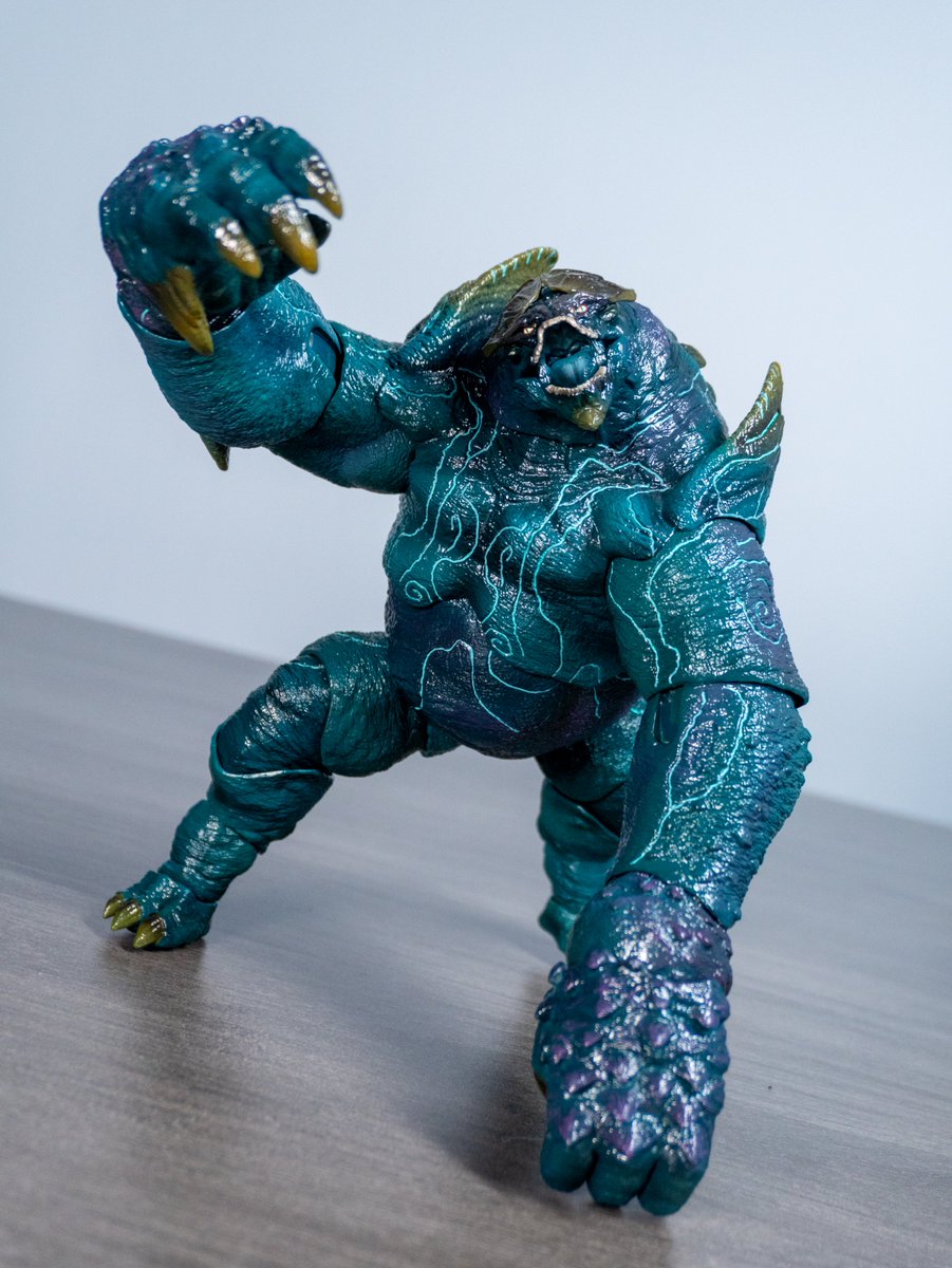 Kowkistoys's tweet photo. LINGJIHUN Pacific Rim Leathback
In stock:https://t.co/UVG9Km3hXU
Colors may vary slightly due to lighting conditions.
#lingjihun #metytoyz #pacificrim #pacificrim2 #kaiju #leathback #actionfigures #collection https://t.co/BVDdcIxODb