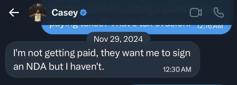 KentuckyNet's tweet image. Bleed Blue Network posts AI articles and forces 15 year olds to sign NDAs for free work