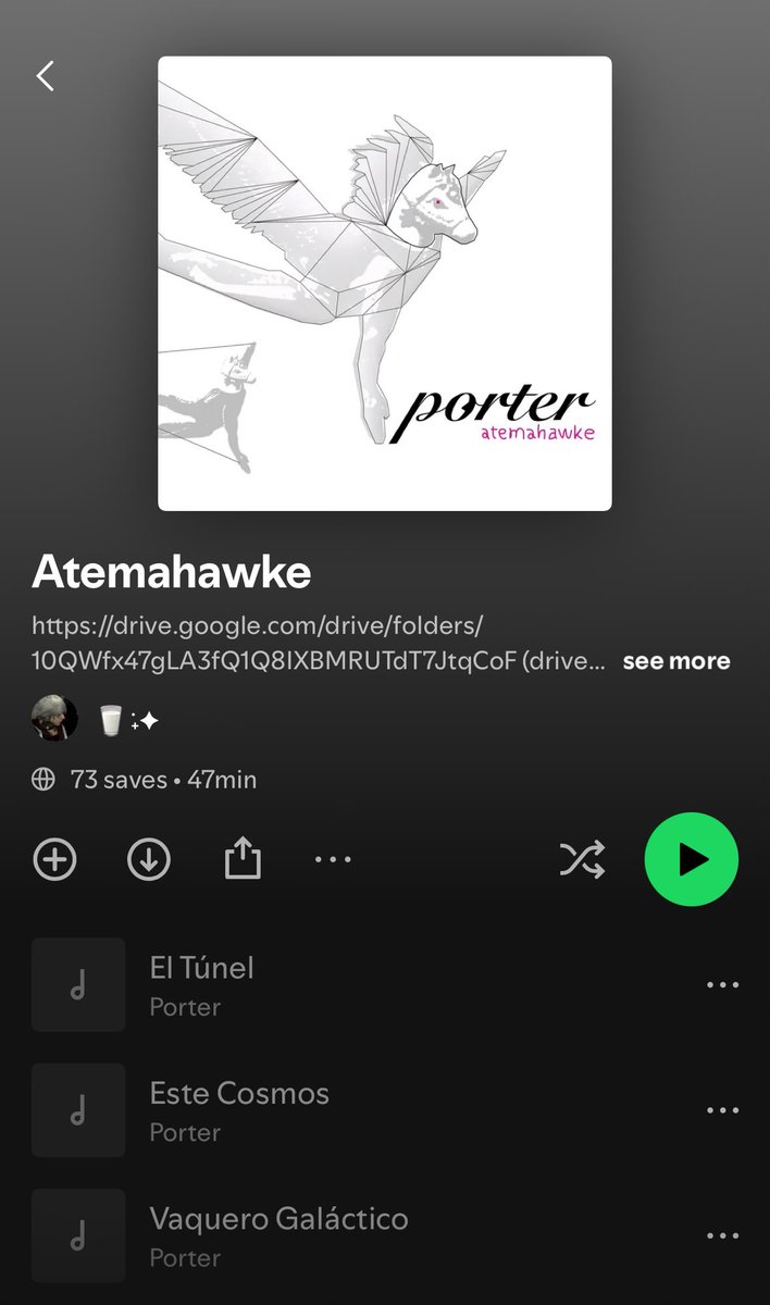 Heliouz__'s tweet image. quitaron mi disco favorito de porter de spotify dios mío juan son haz algo. 

alguien haga algo necesitaba llorar escuchando cuervos 😭