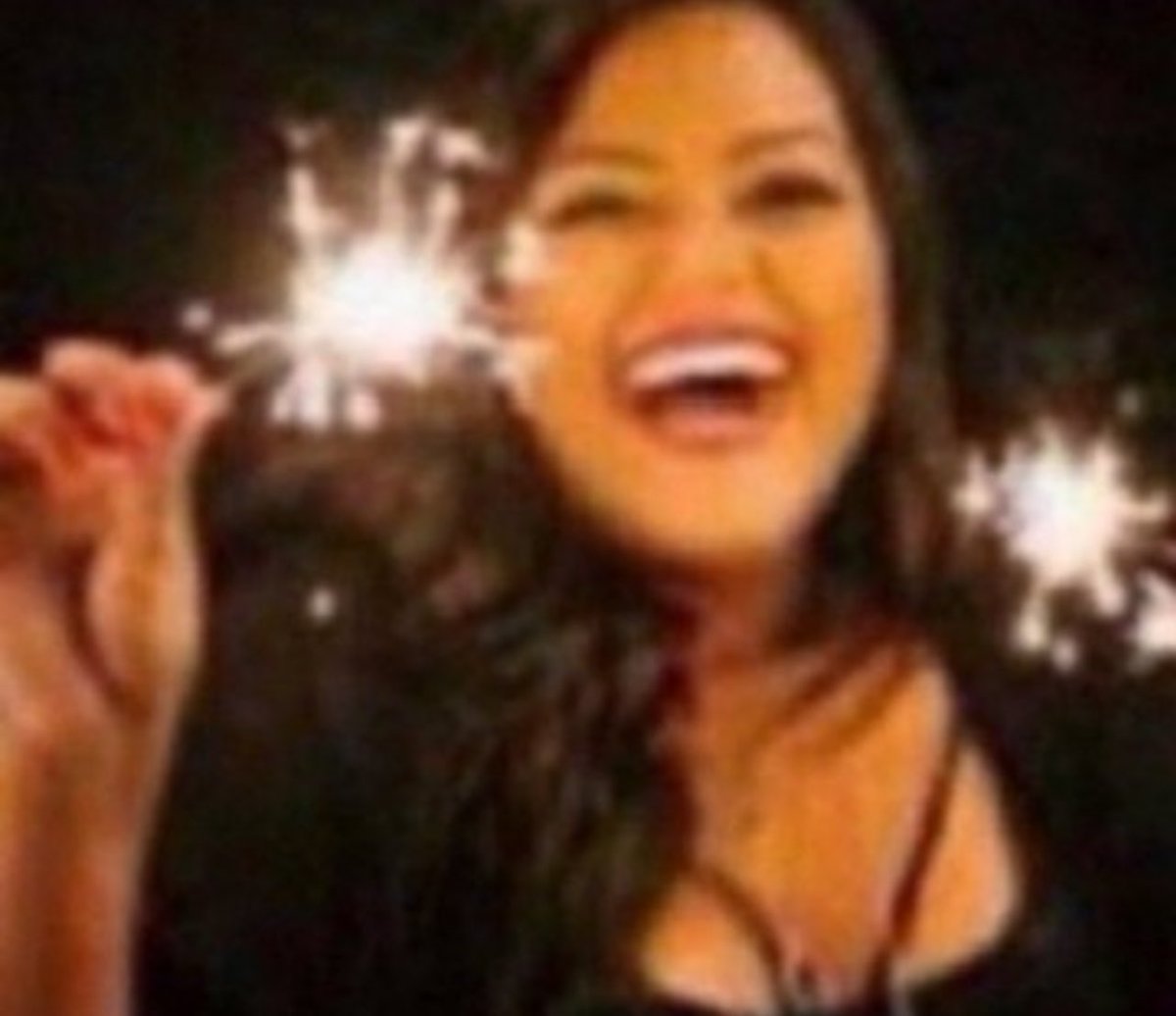 Acomet_'s tweet image. mais uma pra coleção de músicas feitas pra #ela. já da pra fazer um álbum e ganhar o aoty