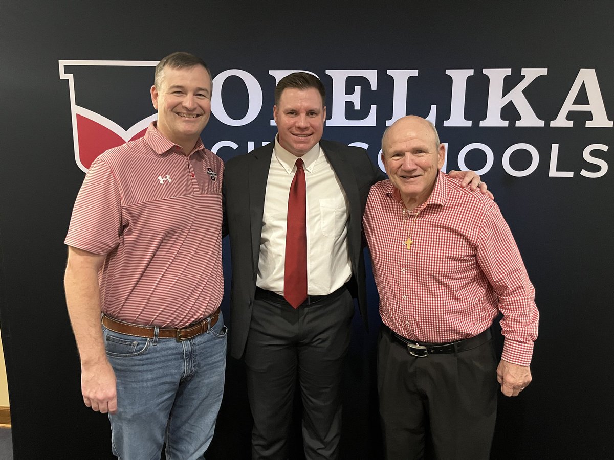 Van Riggs tweet media