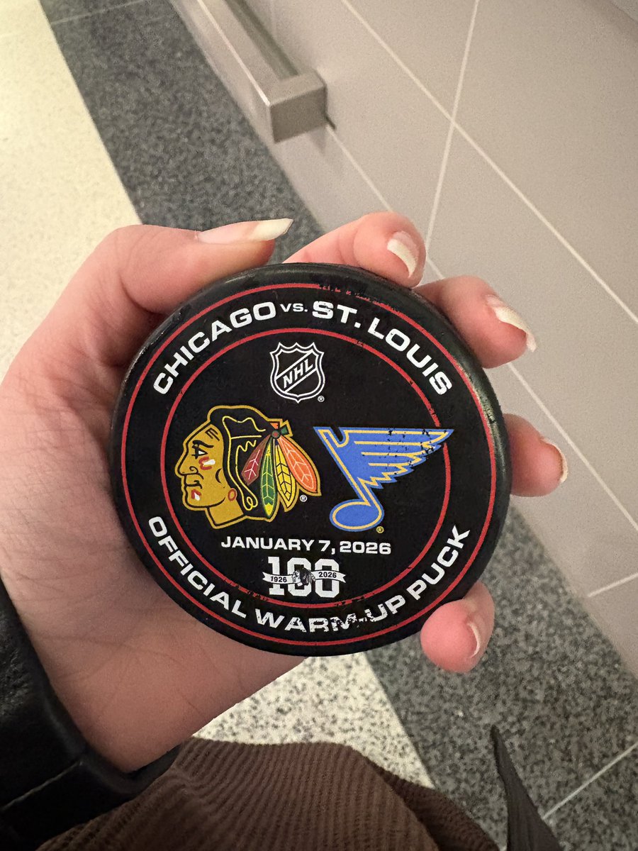 herecomethehogs's tweet image. note to self: make signs in 2 minutes ✍🏻