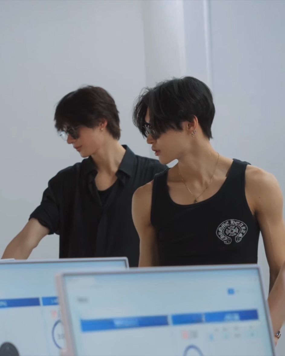 suz (@suzzangriize) on Twitter photo 