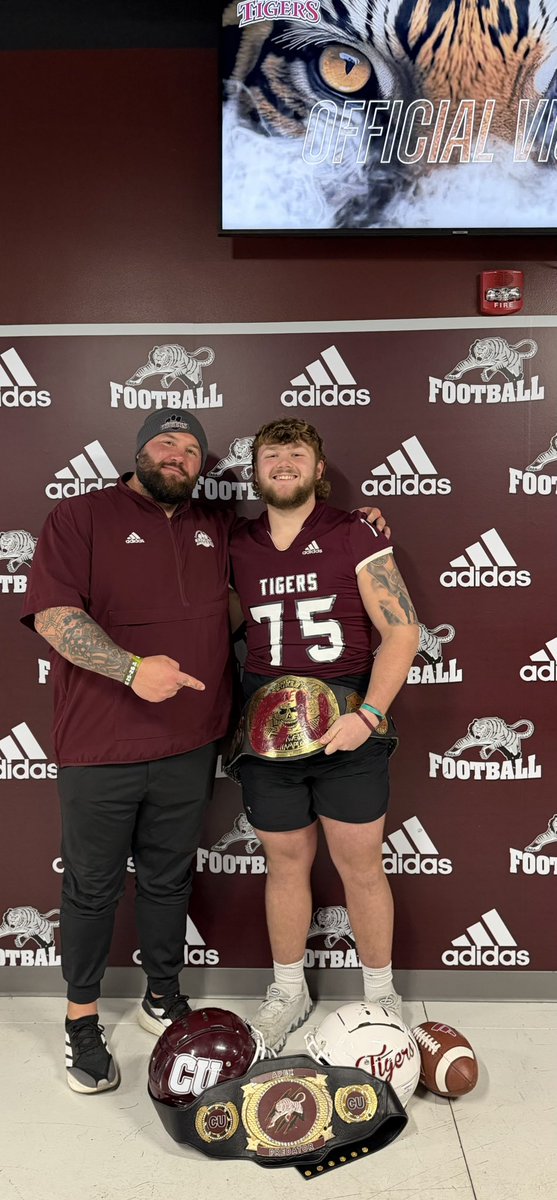 jlitt56's tweet photo. Had a great time on my Official Visit to @CvilleTigersFB! Thank you @coachlane9 for the invite!! https://t.co/nleASftCY8