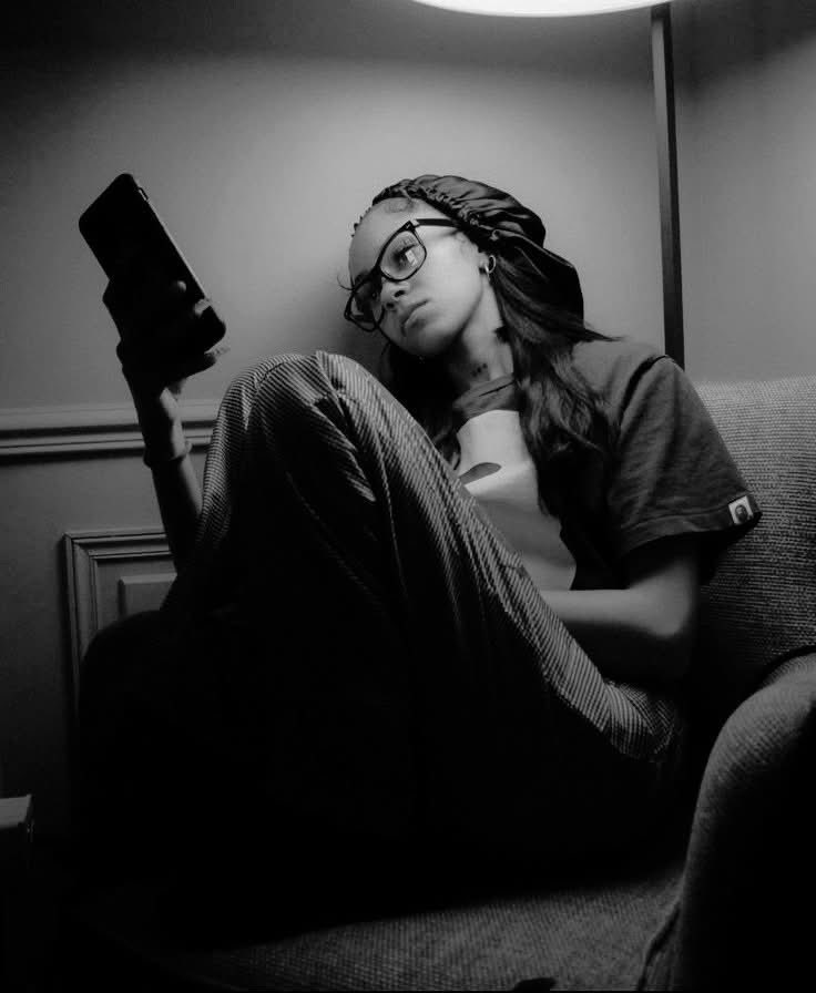 layxsnv's tweet image. I firmly believe in NOT answering the phone or texting bck if I don't have the mental capacity or energy to talk. IDC who it is!