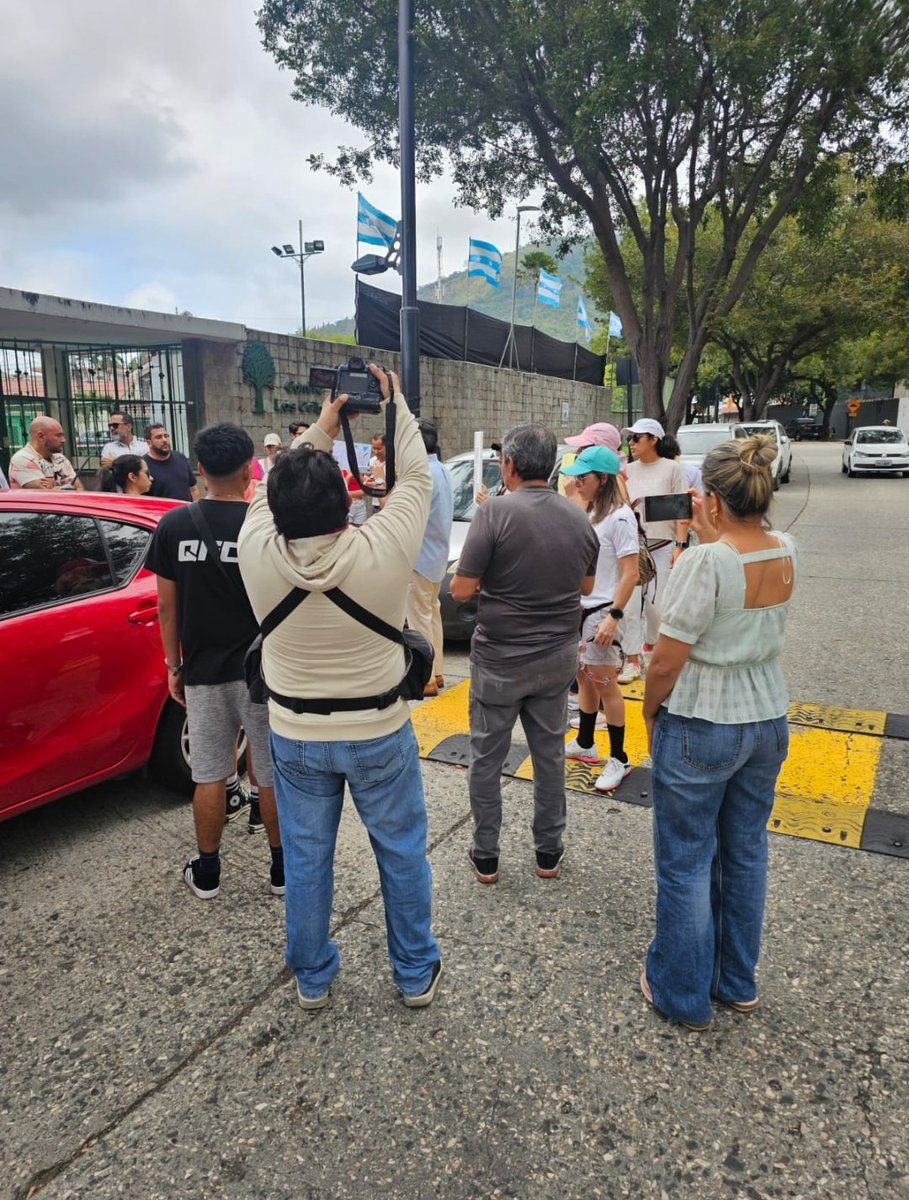 Bita✨️🦋 tweet media