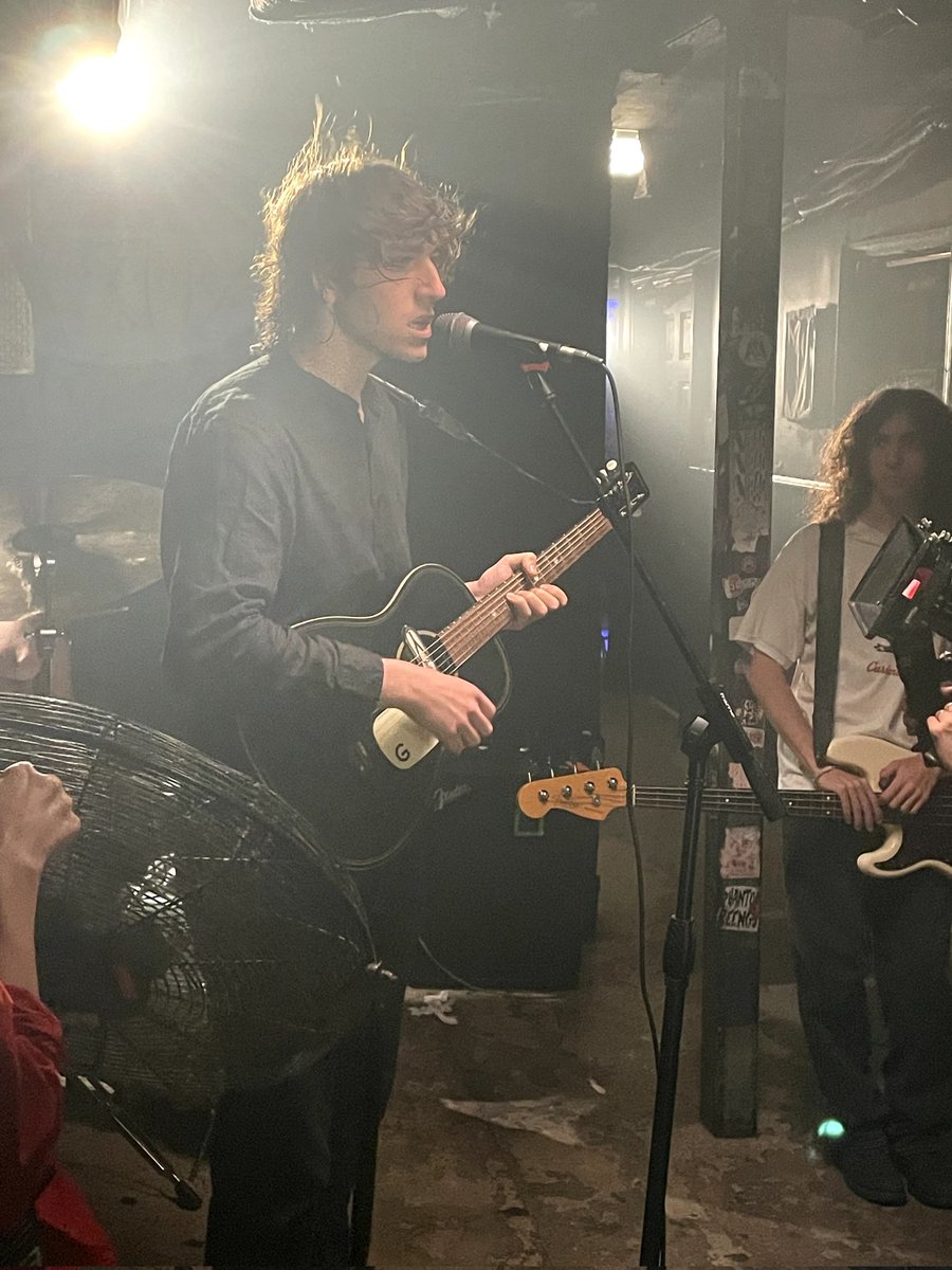 used primarily as a writing and demoing instrument, was also borrowed by cameron for the taxes video