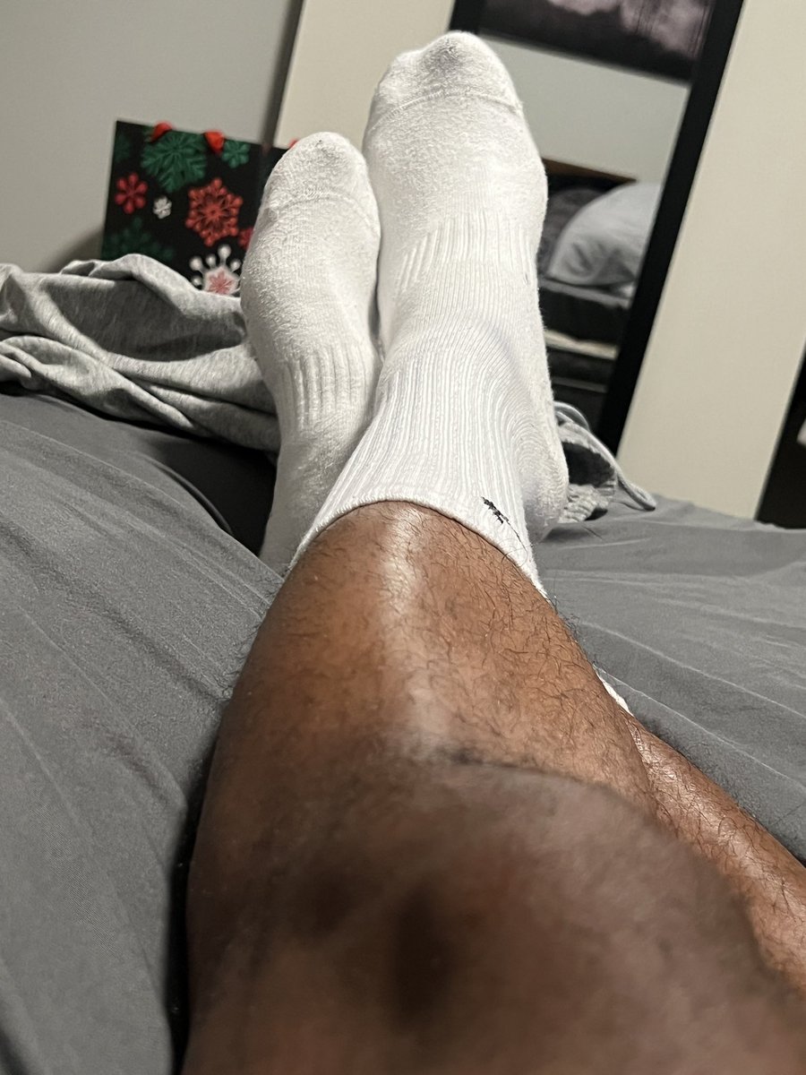 BLACK PHILLIP♋️ tweet media