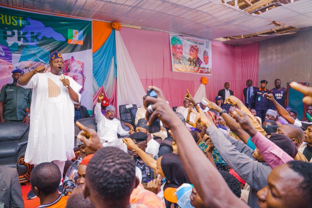 nentawe1's tweet photo. I am deeply honoured to stand alongside my brother, the Executive Governor of Plateau State, Barrister Caleb Manasseh Mutfwang as well as our dedicated party leaders and members, at the flag-off of the APC e-registration exercise in Kanam and Langtang North.

The impressive turnout and palpable enthusiasm recorded today are clear affirmations of the people’s renewed confidence in our party and in the promise of progressive, people-centred leadership. 

This exercise transcends mere numbers; it represents a collective determination to build a stronger, more inclusive political family, one firmly rooted in unity, dialogue, and selfless service.
I commend the governor for his steadfast leadership and for creating an atmosphere that bridges divides, fosters cohesion, and promotes harmony across Plateau State.

 Under his guidance, our party continues to grow as a platform for consensus, participation, and development.

As the All Progressives Congress, we remain resolute in our commitment to strengthening internal democracy, broadening participation, and positioning Plateau State for greater national relevance and sustainable development.

Together, we will continue to close the gaps that divide us, deepen trust among our people, and ensure that the dividends of democracy reach every community. 

Plateau State is on the rise, and the APC will walk this journey hand in hand with the people every step of the way.