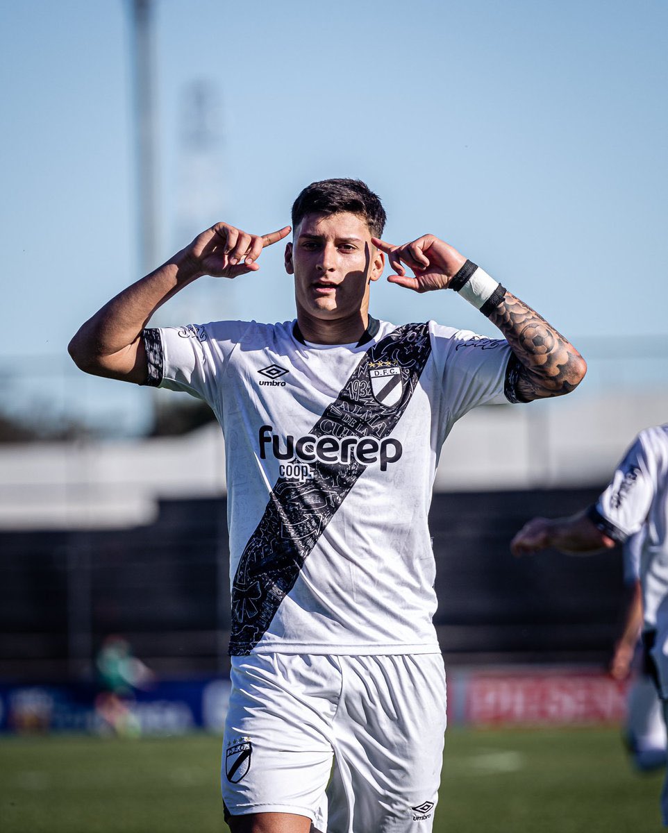Rusito Danubio tweet media