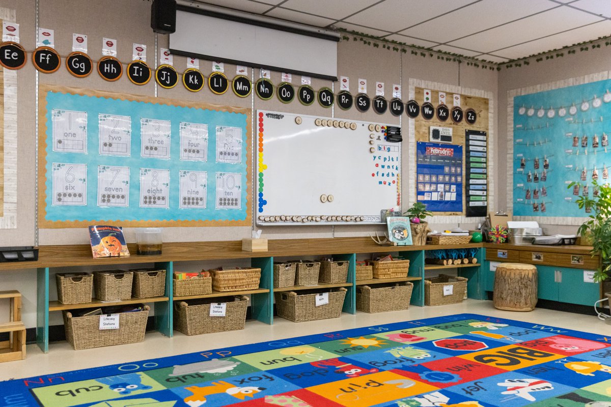 Have a child turning 5 in 2026? Come check out our kindergarten open houses! This is a chance for families to take a peek inside the school, meet staff, and explore the different program options available. Open houses take place Jan. 14–Feb. 5. Complete info here: