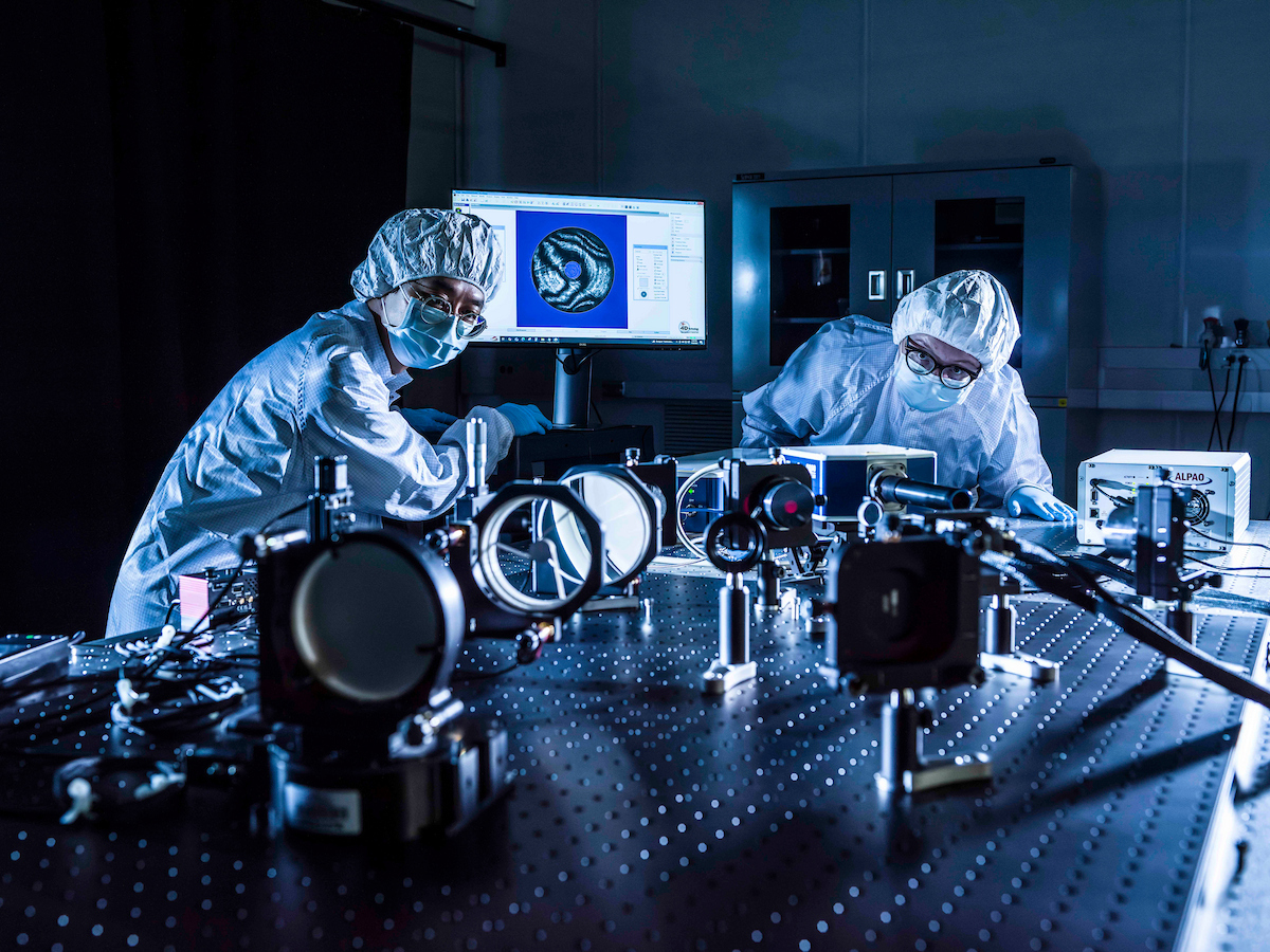 schmidtsciences's tweet image. Packed splinter session at #AAS247 for the Announcement of The Eric and Wendy Schmidt Observatory System—a modular, rapid-response network of four novel observatories designed to democratize access to the cosmos.

Read more about the initiatives here: schmidtsciences.org/focus-area-ast…