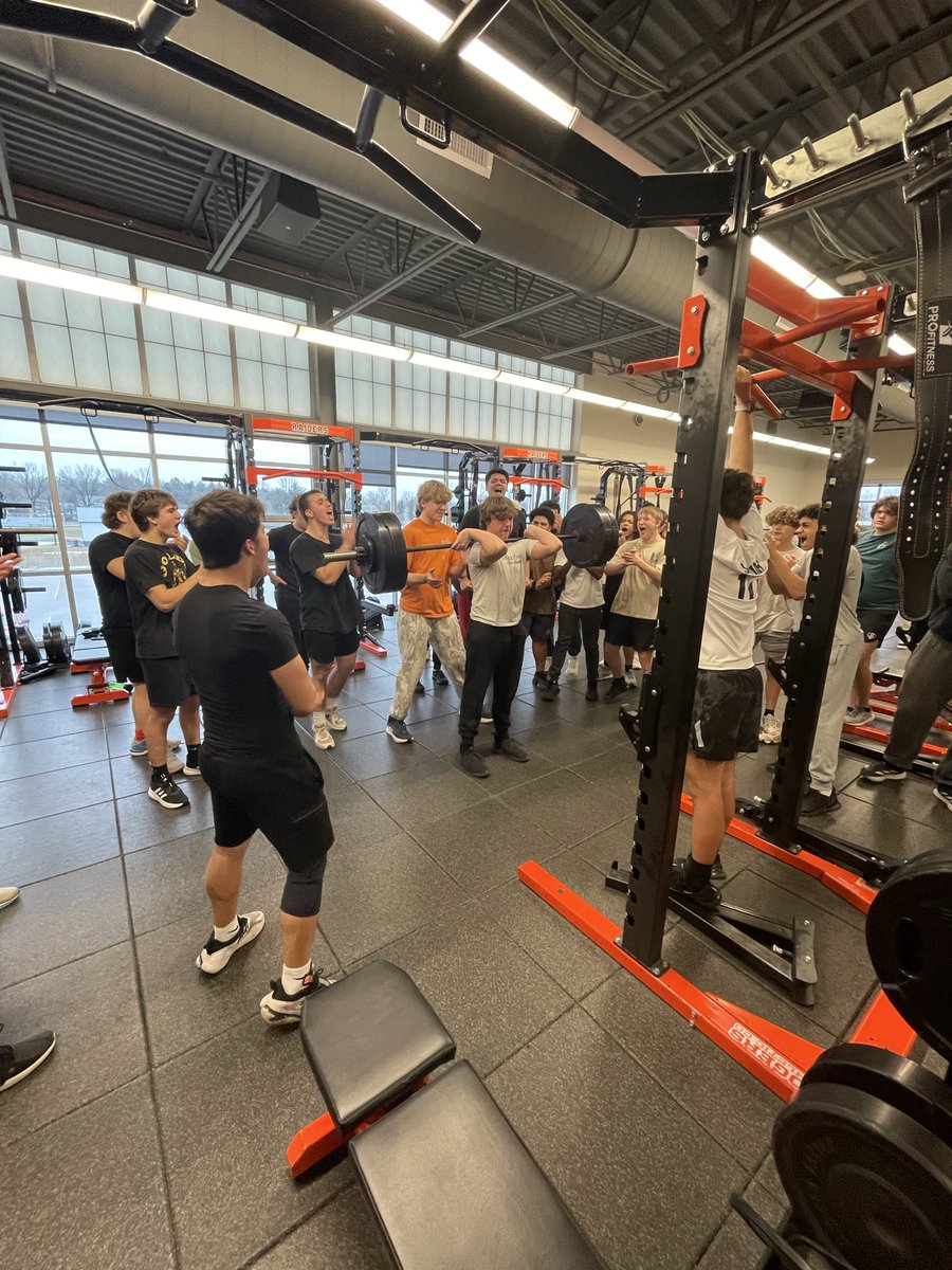 Flushingraidersfb tweet media