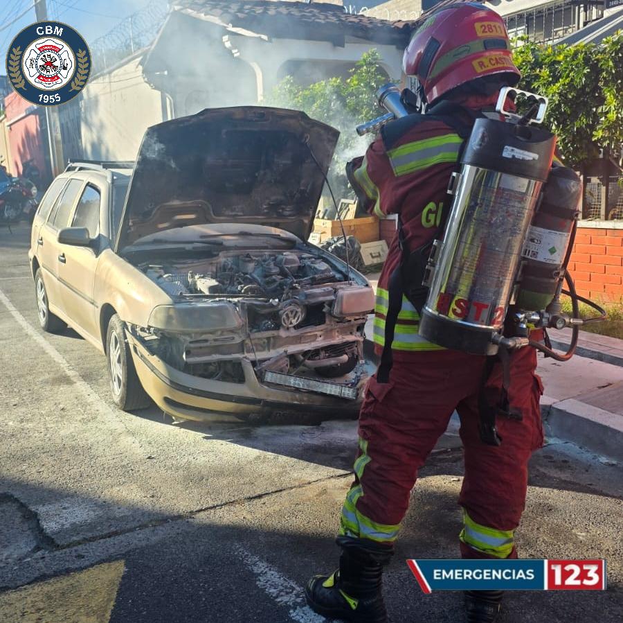 #LoUltimo

Se reporta incendio de vehículo en 2av y 2 calle Zona 11, solo daños materiales.