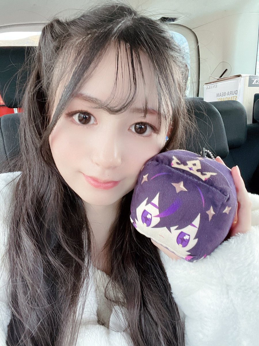 みんなおはみぃたん☀️

今日は木曜日！
みぃは今日から学校だよ💦

宿題はもちろん終わってるよ😎

今日も一日頑張ろう💪
  #サザクロ #アイドル #研修生 #新山瑞樹