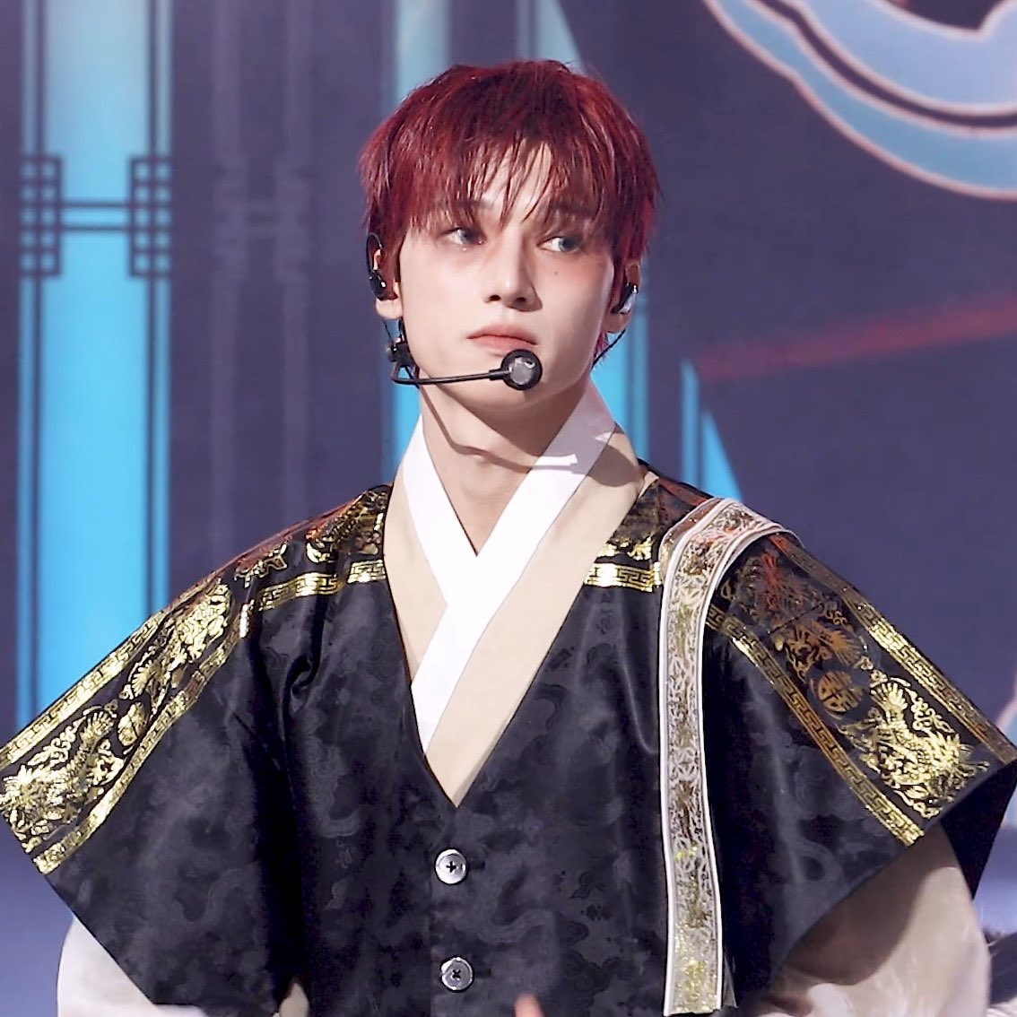 woo__younga's tweet image. 이젠 하다하다 내가 정녕 인간을 좋아하고 있는게 맞는지 의구심이 들기 시작함
이 남자가 나랑 같은 종족이라고? 구라치지마 진짜