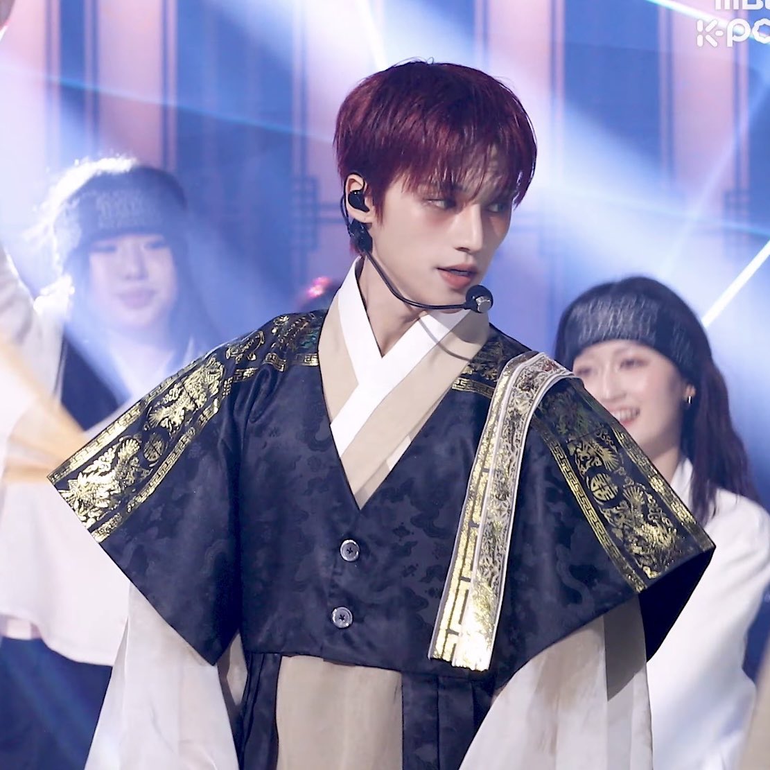 woo__younga's tweet image. 이젠 하다하다 내가 정녕 인간을 좋아하고 있는게 맞는지 의구심이 들기 시작함
이 남자가 나랑 같은 종족이라고? 구라치지마 진짜