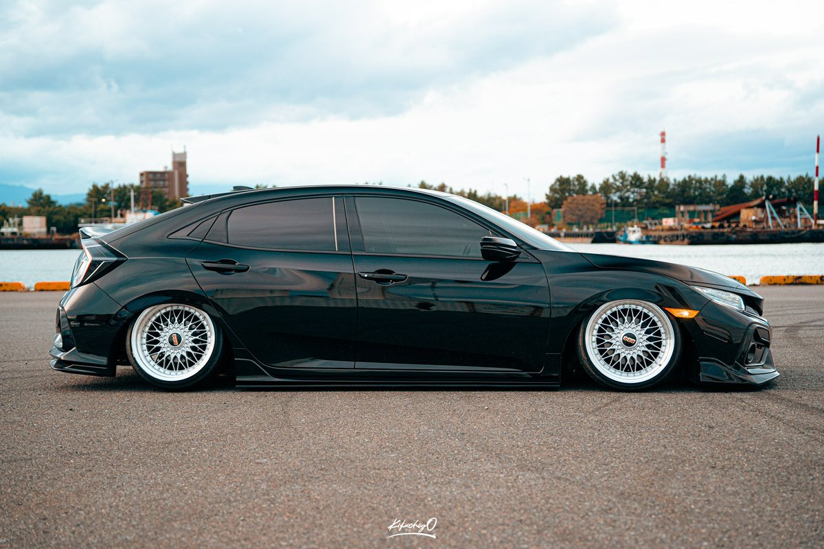 mark2_1000's tweet photo. 緩募、売却します！
大事に履いていただける方に売りたいと思ってます！
bbs スーパーrs リバレル4本セットです。
3ピース化してます！
BBSRS純正ピアスボルト流用
pcd114.3-5穴
フロント9.3J +27  215/35/18
リヤ       10.3J  +25  225/35/18
#ホイール売ります
#BBS売ります
#18インチ https://t.co/t8u209veEW