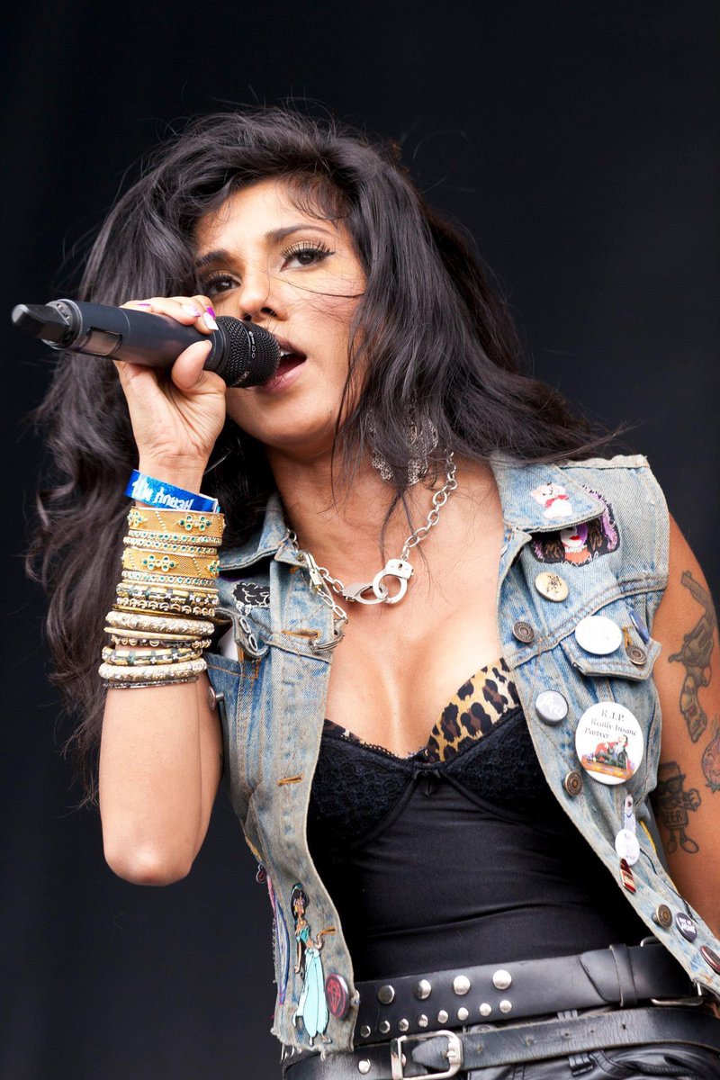 HebroRican's tweet image. Definitely @priyapandaxo of @diemonds and #SheDemons. 🔥🎤💎⚘️🇨🇦