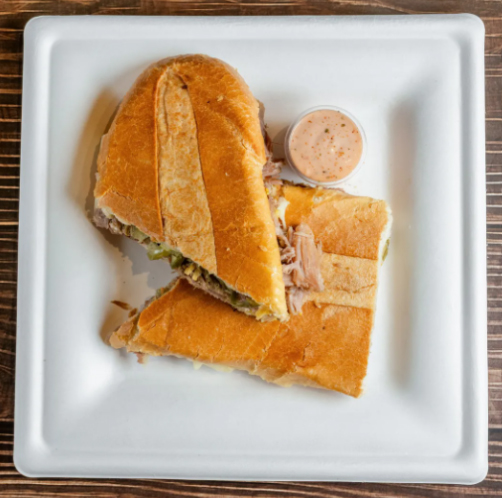 100.7 LEV tweet media