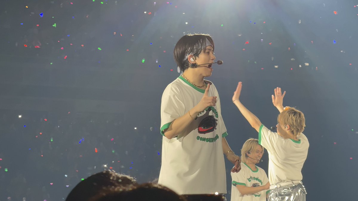 hzn30_'s tweet photo. @Miyachika_TJ ちゃかちゃか！
目の前で爆イケダンスみれた！！
最高にかっこよかったよ！！！！ https://t.co/ePS5nu1Bk4