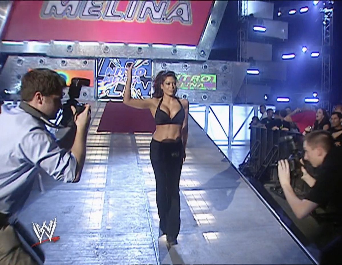 ms2002princess's tweet image. it’s something about this attire that i love