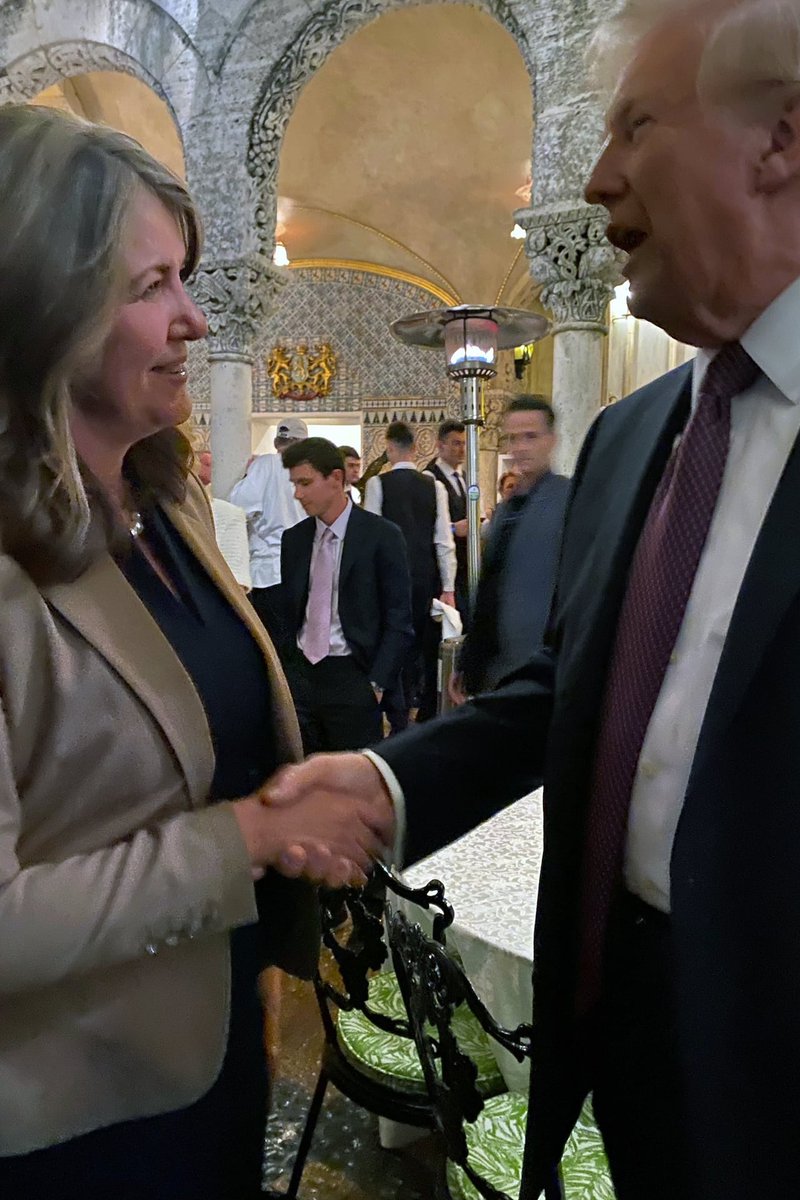 's tweet image. We have traitors amongst us.