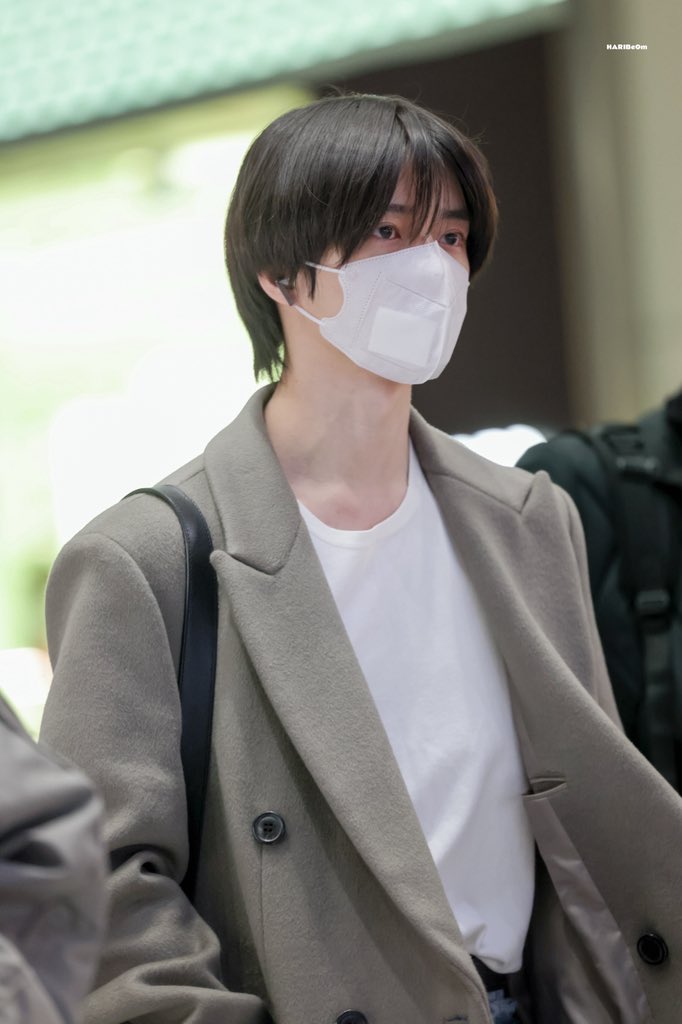 HARIBeOm_313's tweet image. εïз 260108 εïз ICN🛫

#투모로우바이투게더 
#범규  #BEOMGYU #TXT_범규
#TXT #TOMORROW_X_TOGETHER #ボムギュ