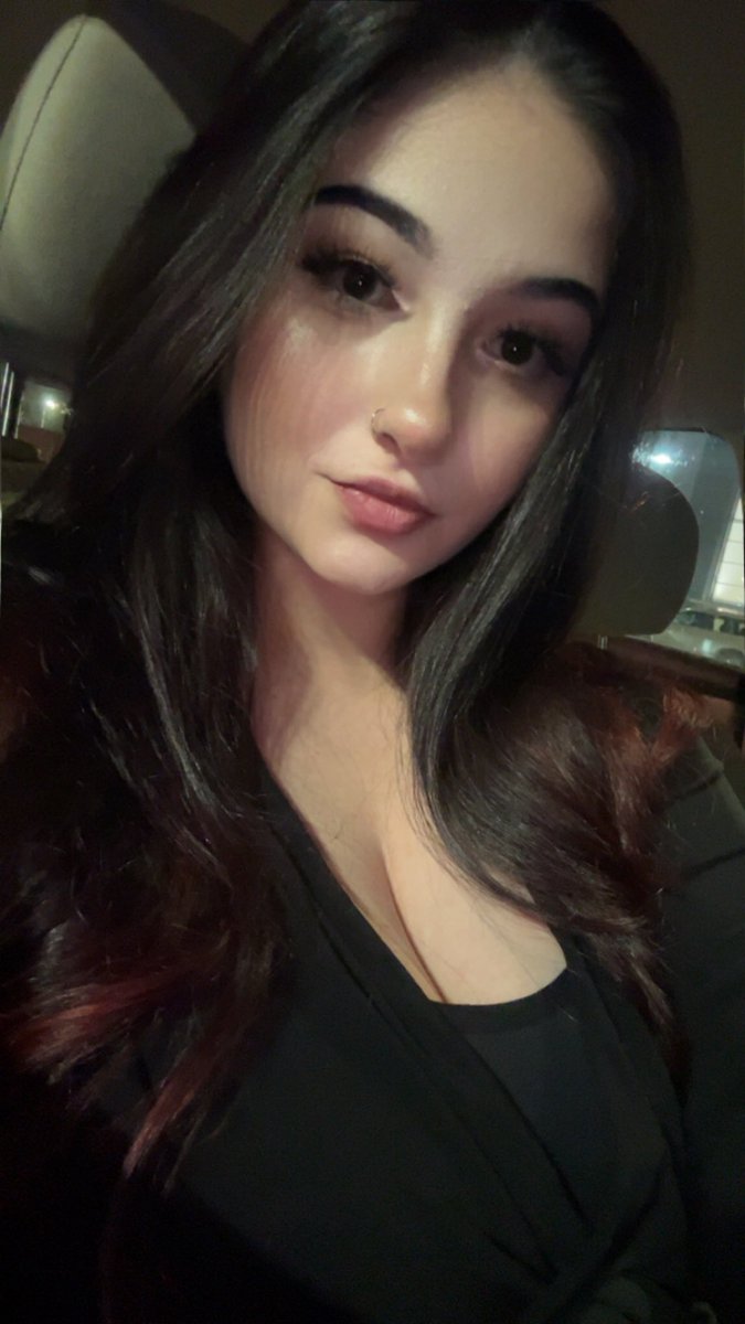 LexxiVon's tweet photo. Better than you, but better for you than anyone else 💞 https://t.co/wPL8Aj3UXt